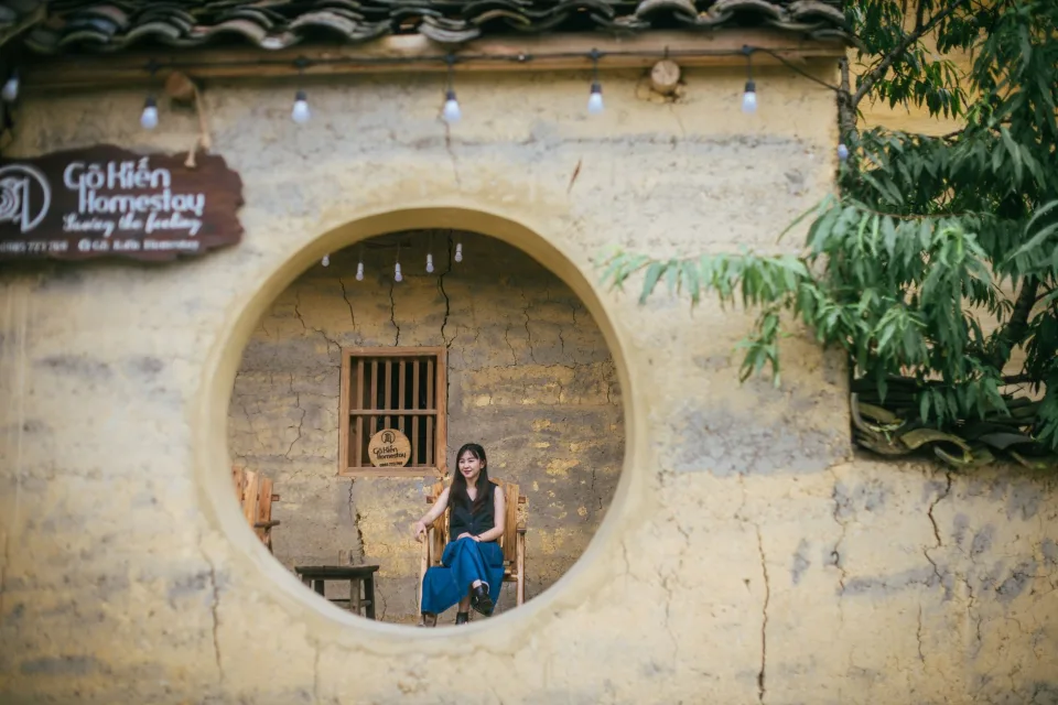Không gian Lê Trọng Tiến